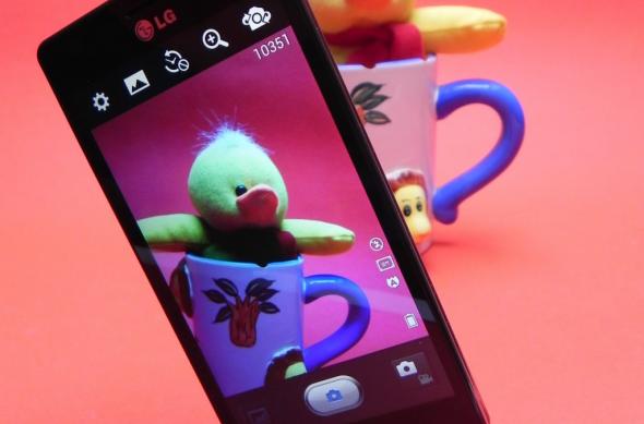 Review LG Optimus 4X HD - interfață Android personalizată plăcută, design atractiv, cameră ușor sub așteptări (Video): 25_lg_optimus_4x_hd_review_mobilissimo_ro.jpg