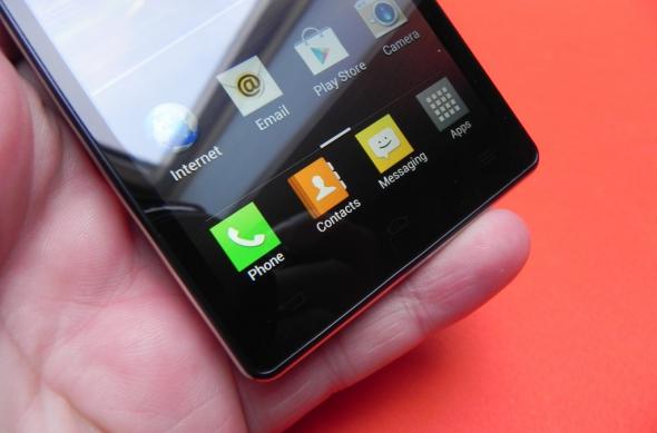 Review LG Optimus 4X HD - interfață Android personalizată plăcută, design atractiv, cameră ușor sub așteptări (Video): 26_lg_optimus_4x_hd_review_mobilissimo_rojpg.jpg