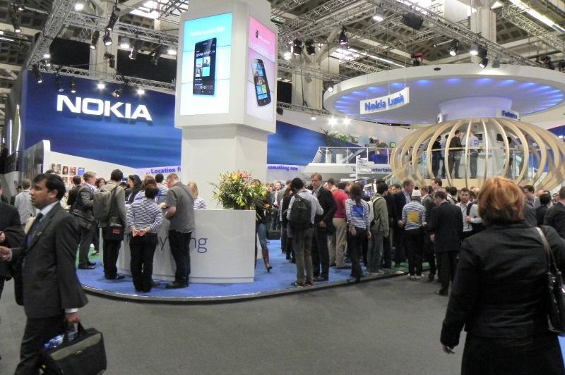 MWC 2012: Standul Nokia din Barcelona, definit de spiriduși, căști glossy, popcorn gratis! (Video): dscn0226jpg.jpg