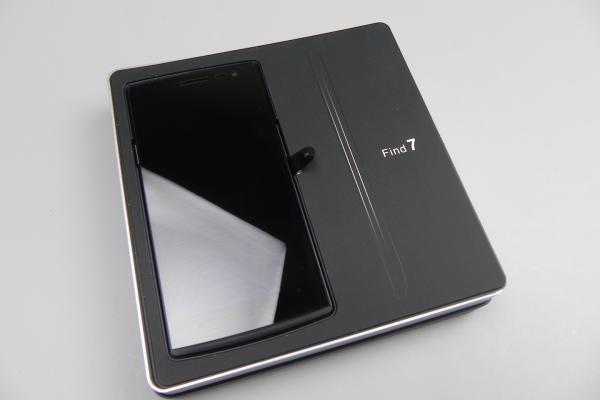 OPPO Find 7a - Unboxing