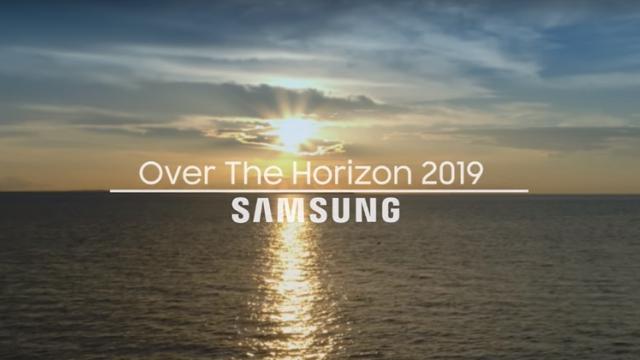 <b>Samsung sărbătorește a 10-a aniversare a seriei Galaxy S printr-o reinterpretare a ringtone-ului Over the Horizon</b>În urmă cu 8 ani sud-coreenii de la Samsung marcau lansarea smartphone-ului Galaxy SII prin includerea unui ringtone pe device ce avea să devină iconic, la fel de cunoscut precum celebrul Nokia Tune. Ne referim desigur la Over the Horizon
