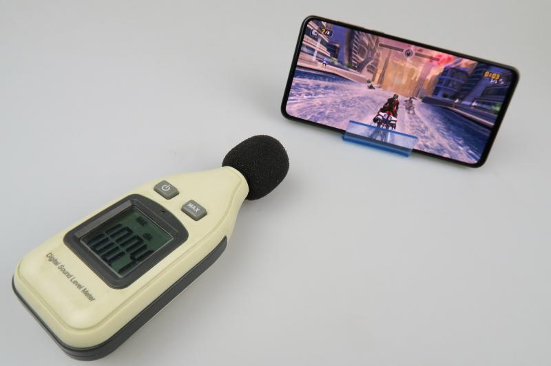 Putere volum Xiaomi Mi Mix 3: Xiaomi-Mi-Mix 3_121.JPG