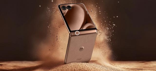 Motorola razr 50 ultra și edge 50 neo sunt disponibile acum la precomandă pe eMAG în culoare anului Pantone 2025 - Mocha Mousse