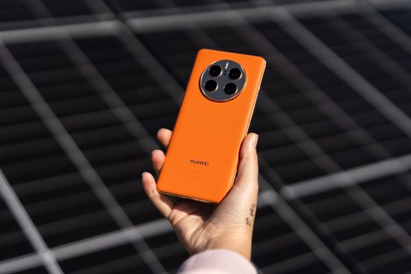 Huawei Mate 50 Pro - Galerie foto Mobilissimo.ro