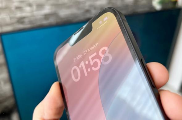 Apple iPhone 16e - Design: iPhone-16e-Design_021.jpg