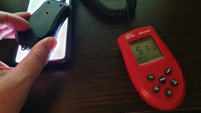 Luminozitate display Samsung Galaxy A71 și ecran văzut la microscop: Samsung-Galaxy-A71_007.jpg