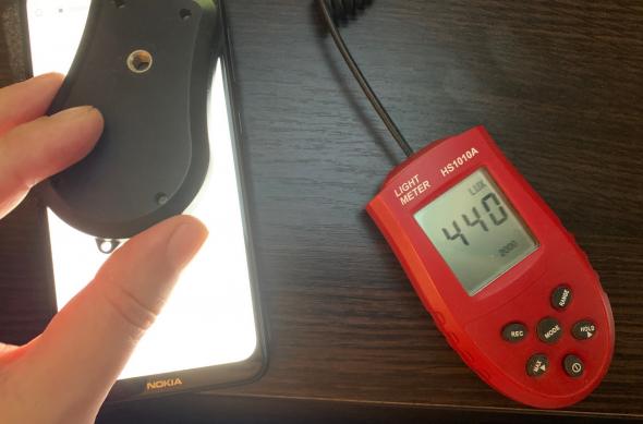 Luminozitate display Nokia 6.2 și ecran văzut la microscop: Nokia-6-2_103.jpg