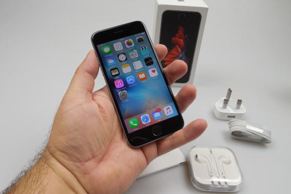 Apple iPhone 6s - Unboxing