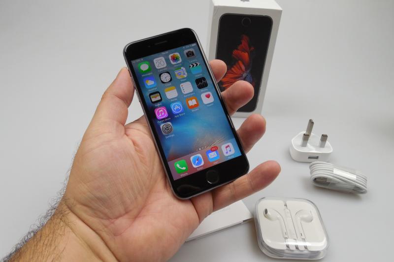 Apple iPhone 6s - Unboxing: Apple-iPhone-6s_001.JPG