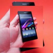 Sony Xperia Z1 Review: un cameraphone Android foarte bun, dar nimic mai mult de atât (Video)