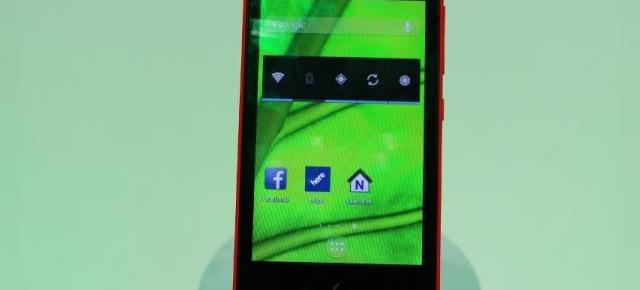 Nokia X, modedul bazat pe sistemul de operare Google, rulează o alternativă la interfața standard chiar În cadrul standului oficial al evenimentului
