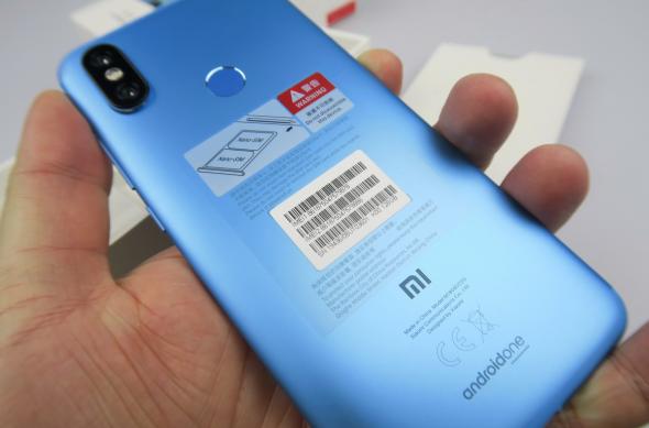 Xiaomi Mi A2 - Unboxing: Xiaomi-Mi-A2_007.JPG