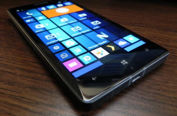 Nokia Lumia 930 review: "cărămida premium" cu acustică foarte bună și captură nocturnă excelentă lovește concurența (Video): nokia_lumia_930_review_087jpg.jpg