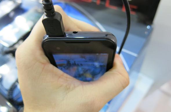 MWC 2013: Allview A4All - un smartphone cu adevărat ieftin ce va debuta În martie: allview_a4all_2jpg.jpg