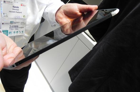 HP ElitePad 1000 hands on preview: o tabletă pentru utilizatorul profesionist (Retro MWC 2014 - Video): dscn5011jpg.jpg