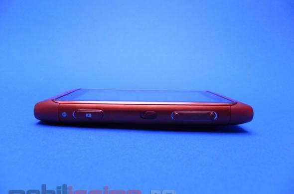 Recenzie Nokia N8: gigantul cameraphone-urilor pe masa de teste Mobilissimo (Video): nokia_n8_19.jpg