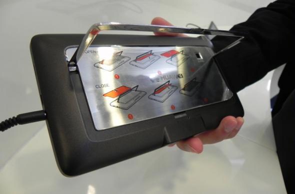 MWC 2011: Aruncăm o privire asupra tabletei Huawei Ideos S7 (Video): dscn3778jpg.jpg
