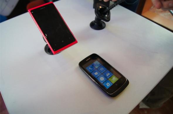 Nokia Lumia 610 NFC În România - primele impresii: 8_nokia_lumia_610_nfc_in_romaniajpg.jpg