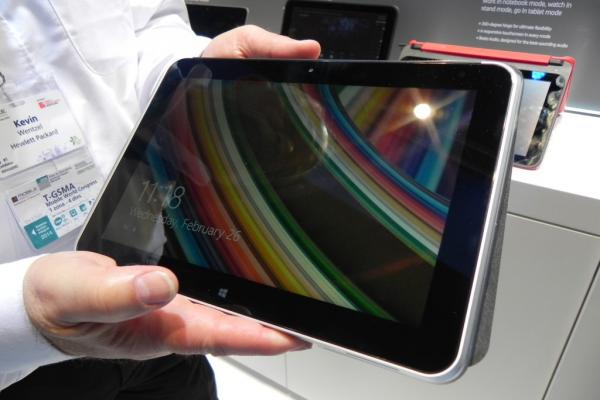 HP ElitePad 1000 hands on preview: o tabletă pentru utilizatorul profesionist (Retro MWC 2014 - Video)