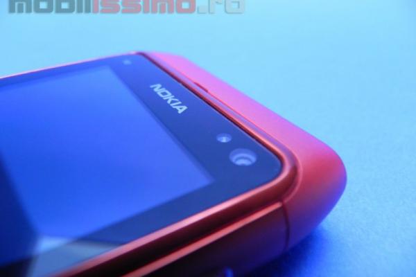 Recenzie Nokia N8: gigantul cameraphone-urilor pe masa de teste Mobilissimo (Video)