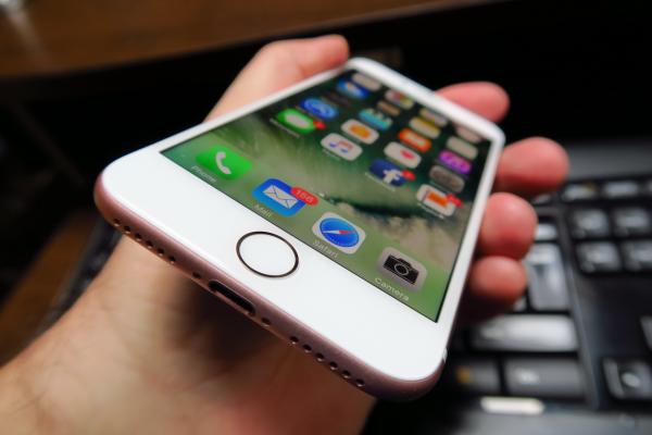 Apple iPhone 7 - Fotografii Hands-On