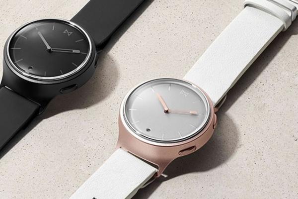Misfit anunță ceasul analog Phase; aduce funcții smart la pachet și o baterie ce promite o autonomie de 6 luni