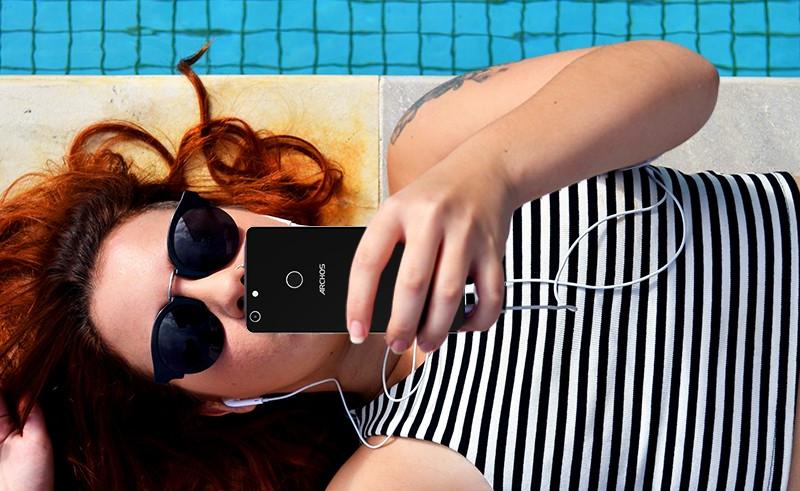 Archos 55 Diamond Selfie - Fotografii oficiale: 55 Diamond Selfie (3).jpg