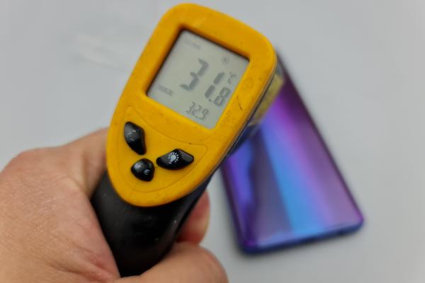 Test termic Motorola Moto G100