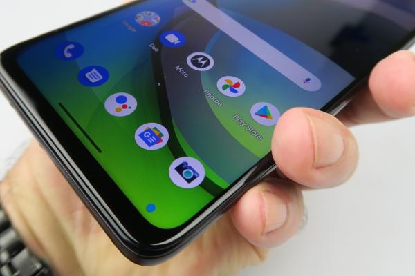 Motorola Moto G 5G: Conectivitate 5G, WiFi rapid