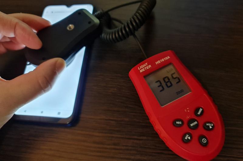 Luminozitate display Vivo Y20s și ecranul văzut la microscop: vivo-Y20s_070.jpg