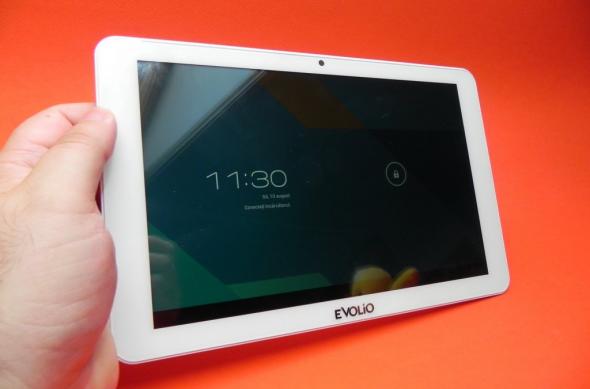 Review Evolio Quadra: design atractiv, ecran deloc rău și per total o tabletă quad core de calitate (Video): evolio_quadra_review_mobilissimo_ro_01jpg.jpg