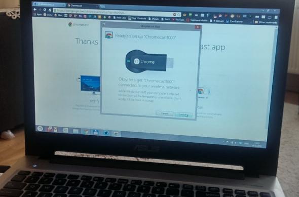 Chromecast, adică cum Încearcă Google să-și facă loc În living pe bani mărunți: chromecast_05.jpg