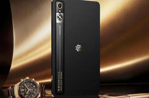 Nubia REDMAGIC - Produse speciale Golden Saga Edition: REDMAGIC-Astra-Golden-Saga-3-102.jpg