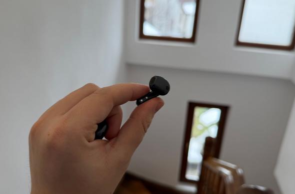 Samsung Galaxy Buds4 - Fotografii hands-on: Samsung-Galaxy-Buds4_ (21).jpg