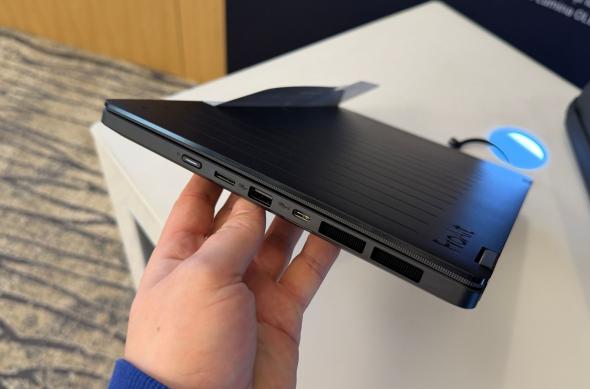 ASUS ProArt GoPro Edition (PX13) - Fotografii hands-on: ProArt_ (9).jpg