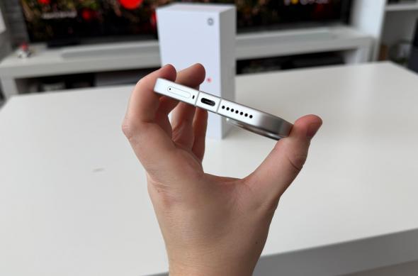 Xiaomi 17 Ultra - Unboxing: Xiaomi-17-Ultra-Unboxing_013.jpg