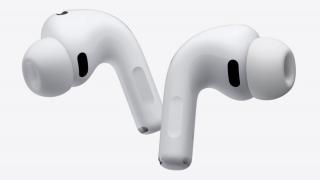 AirPods cu camere integrate ar putea debuta la finalul lui 2027