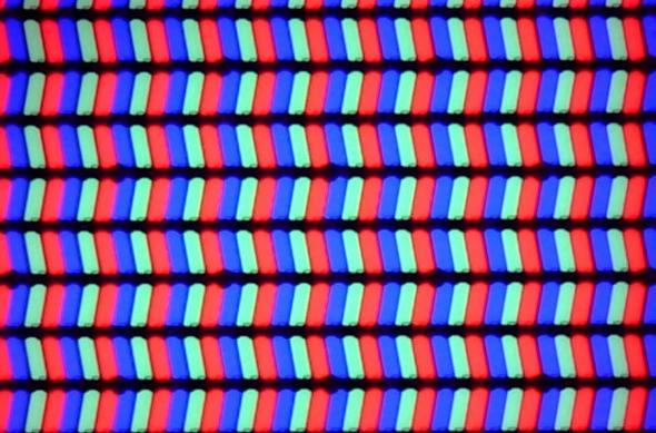 Luminozitate display Motorola Moto G30 și ecranul văzut la microscop: Motorola-Moto-G30_075.jpg