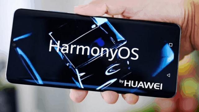 <b>Toate smartphone-urile Huawei cu procesoare Kirin 710 sau mai noi vor primi Harmony OS odată ce va fi lansat oficial</b>Huawei se confruntă încă cu mari probleme, chiar dacă încă utilizează Android pe multe dintre smartphone-urile sale, fără servicii Google. Aceștia nu își mai pot actualiza telefoanele la Android 11, în condițiile în care Android 12 este pe cale să fie