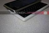 motorola_droid_2_world_edition_04.jpg