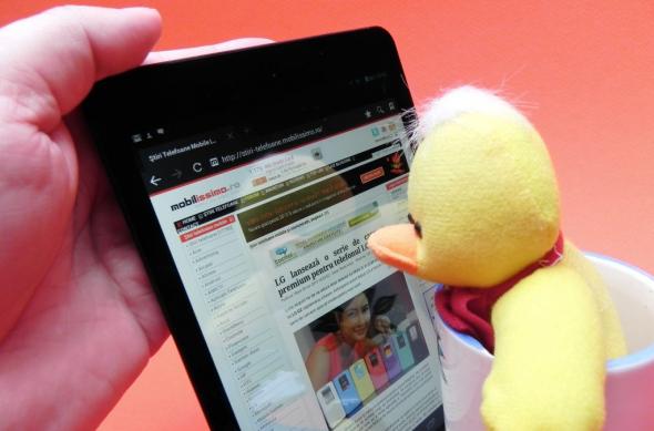 Review Allview Viva Q8: o surpriză plăcută cu aspect de iPad Mini, performanțe excelente (Video): allview_viva_q8_review_mobilissimo_ro_28jpg.jpg