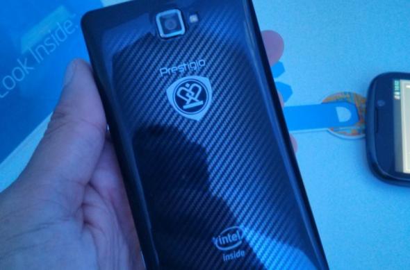 Ce noutăți pe telefoane mobile ne-a pregătit Intel România?: eveniment_intel_12.jpg