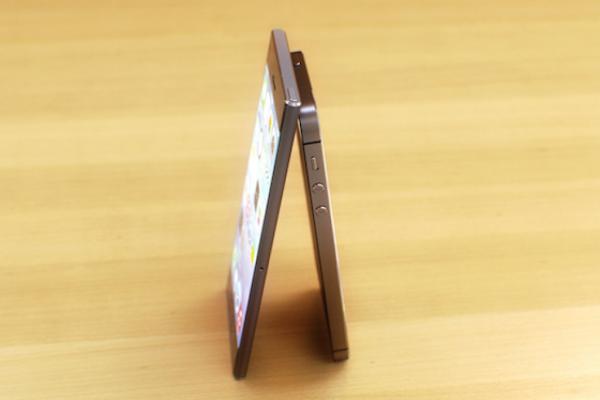 iPhone 6 randat de celebrul designer Martin Hajek cu un look de iPod Nano