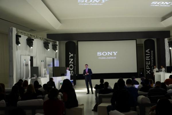 Eveniment de lansare În România pentru Sony Xperia Tablet Z: galerie foto și primele impresii