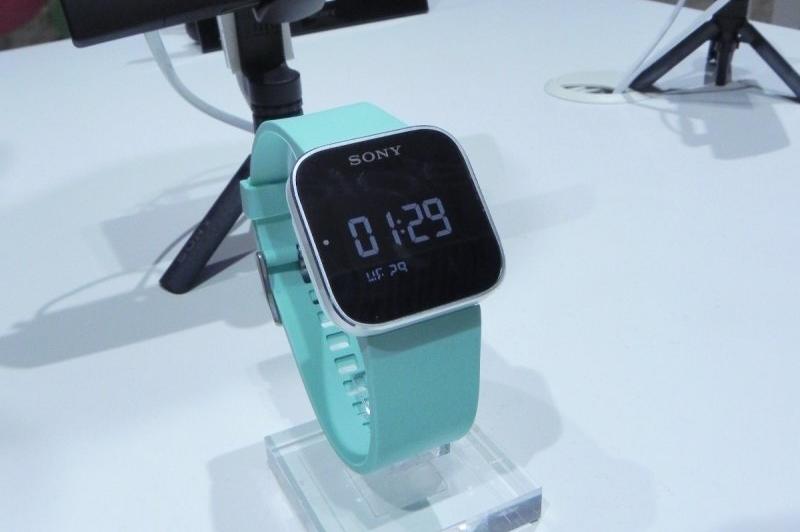 MWC 2012: Sony Smart Watch preview video - ceasul inteligent cu rol de telecomandă pentru telefoanele Xperia (Video): dscn0770.jpg