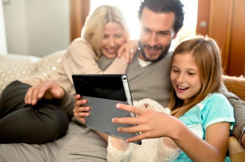 IFA Berlin 2012: Sony Xperia Tablet S și datele oficiale: 523396_465667033464924_1221874047_n.jpg
