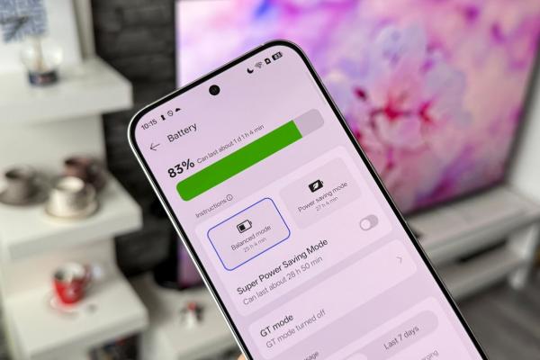 realme GT 8 Pro: Bateria e făcută să livreze la video, utilizare continuă și chiar gaming (Si/C 7000 mAh)