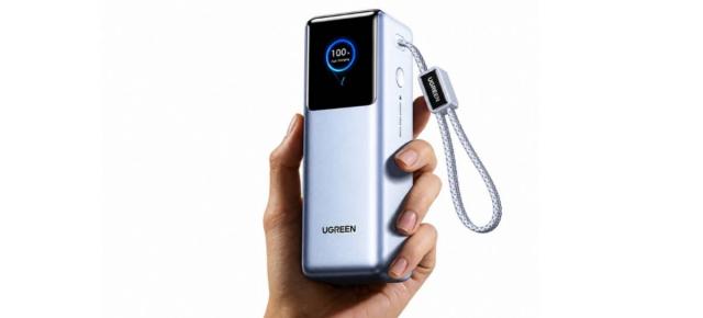 Ugreen lansează bateria externă PB728: Are capacitate de 25.000 mAh, livrează încărcare de până la 200W și cabluri USB-C integrate