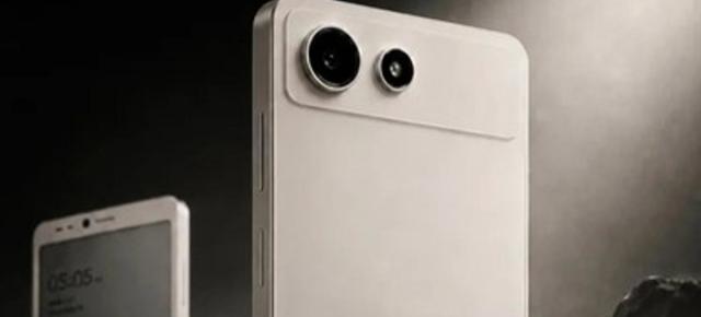 Hisense A10 apare în primele informații neoficiale; Telefonul ar putea veni cu un ecran E Ink și un accesoriu LCD vândut separat