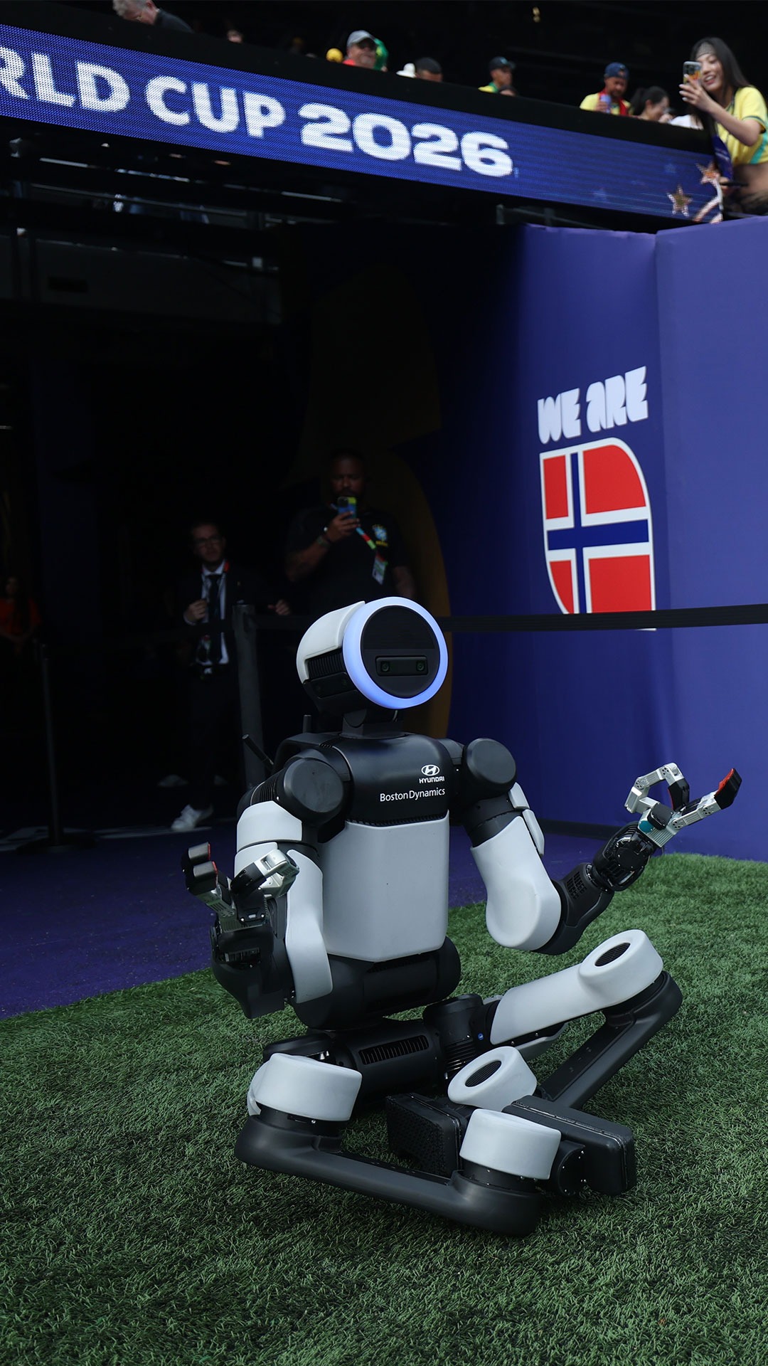 Robotul umanoid Atlas  - Cupa Mondială 2026 (galerie)